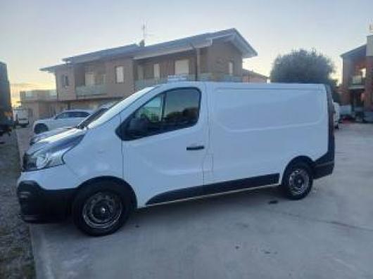 usato RENAULT Trafic