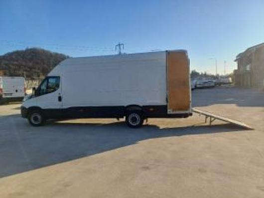 usato IVECO Daily