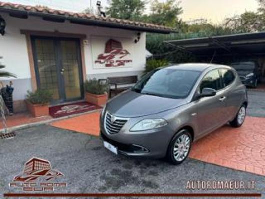 usato LANCIA Ypsilon