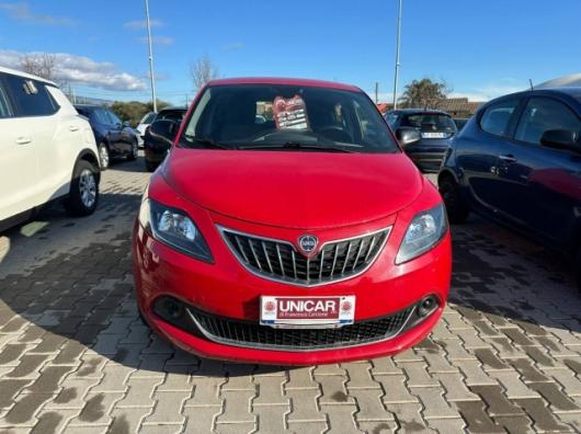 usato LANCIA Ypsilon