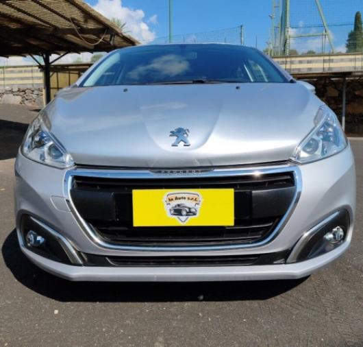 usato PEUGEOT 208