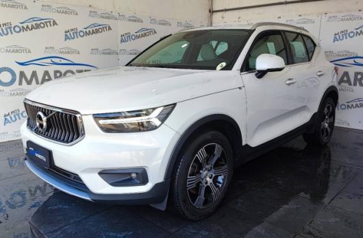 usato VOLVO XC40