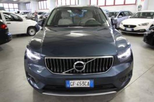 usato VOLVO XC40