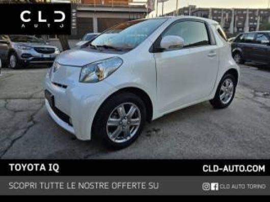 usato TOYOTA iQ