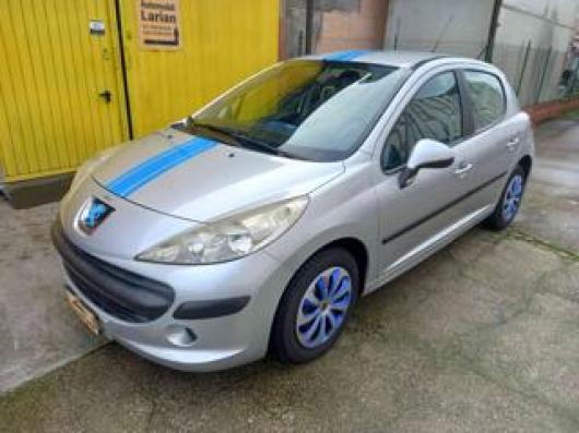 usato PEUGEOT 207