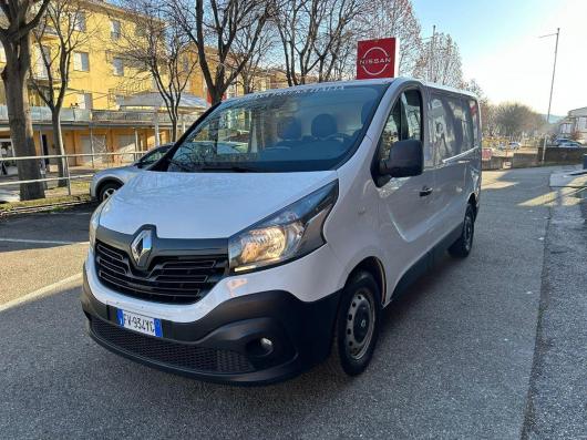 usato RENAULT Trafic