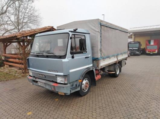 usato FIAT IVECO OM 65 TELONATO TELONATO cassone fisso