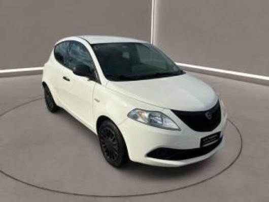 usato LANCIA Ypsilon