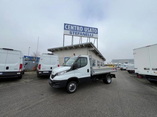 usato IVECO DAILY 35C14H RIBALTABILE