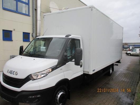 usato IVECO DAILY 70C18HA8 P BOX + SPONDA