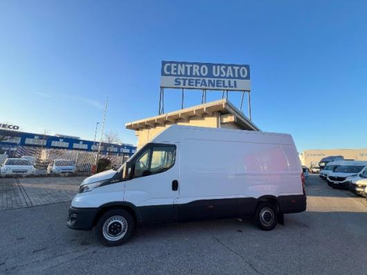 usato IVECO DAILY 35S16 V