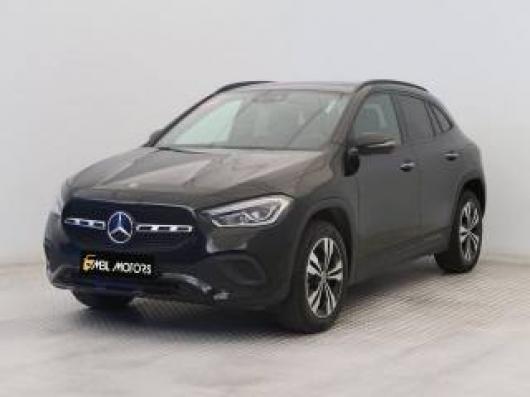 usato MERCEDES GLA 200