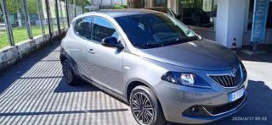 usato LANCIA Ypsilon