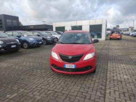 usato LANCIA Ypsilon