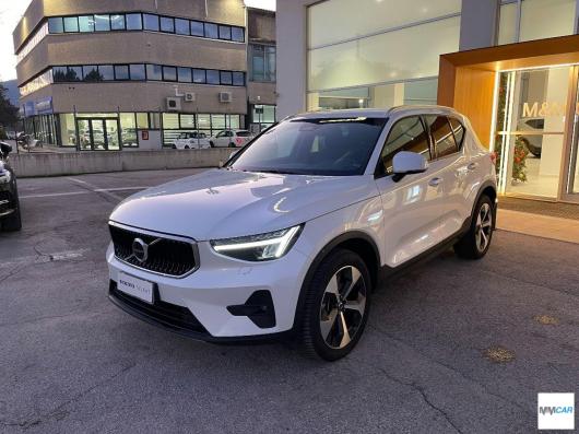 XC40