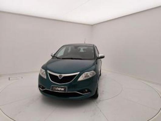 usato LANCIA Ypsilon