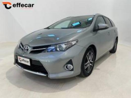 usato TOYOTA Auris Touring Sports