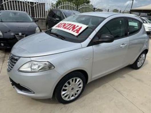 usato LANCIA Ypsilon