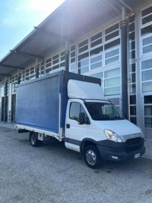 usato IVECO Daily