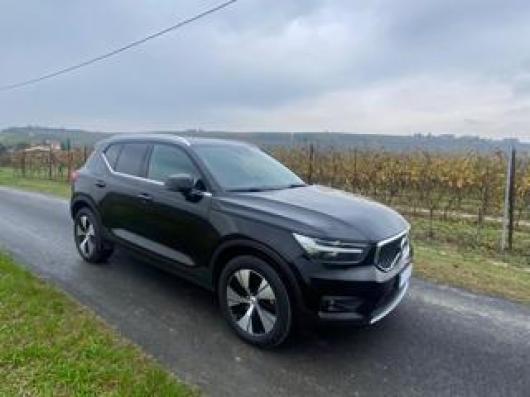 usato VOLVO XC40