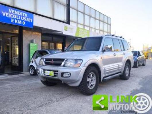 usato MITSUBISHI Pajero