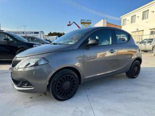 usato LANCIA Ypsilon