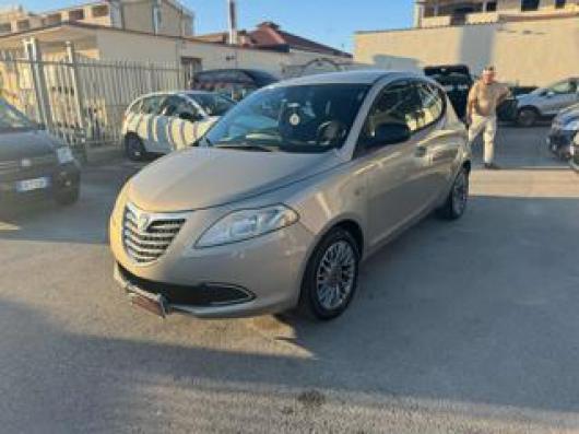 usato LANCIA Ypsilon