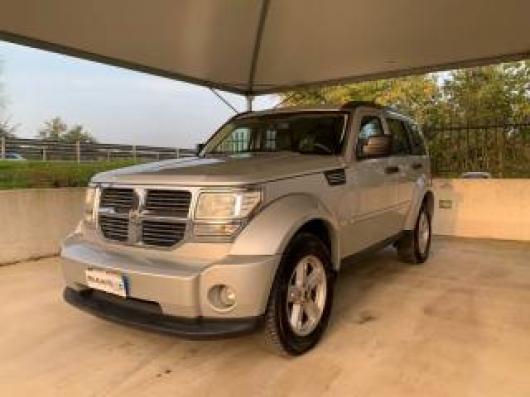 usato DODGE Nitro