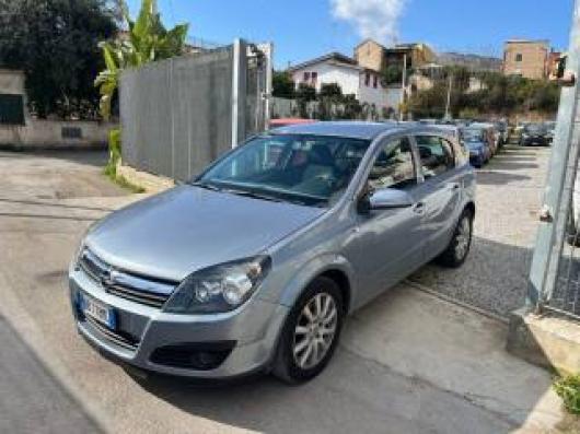 usato OPEL Astra