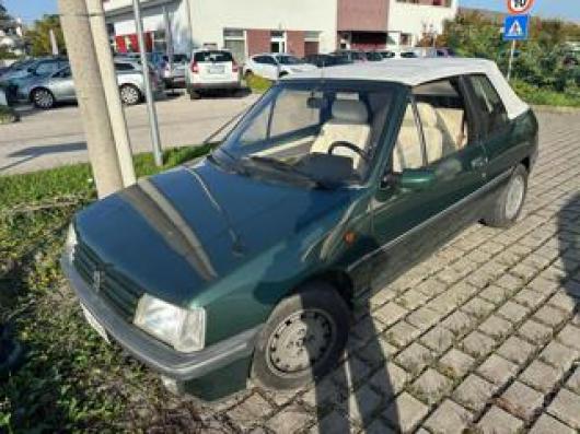 usato PEUGEOT 205