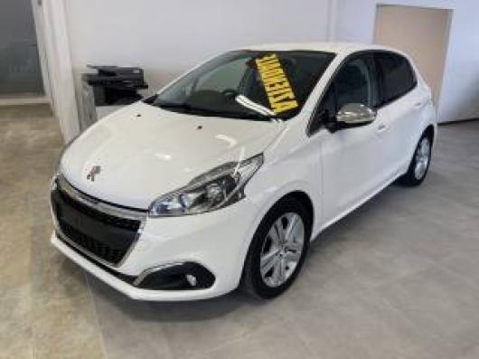 usato PEUGEOT 208