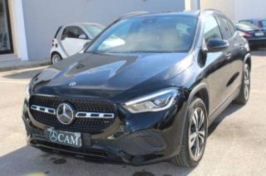 usato MERCEDES GLA 200