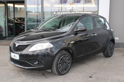 usato LANCIA Ypsilon