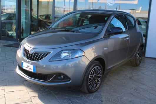 usato LANCIA Ypsilon