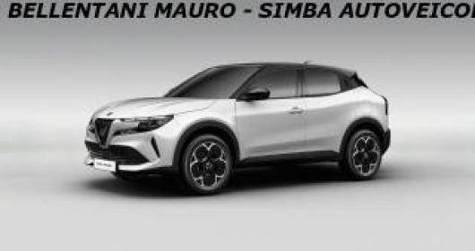 nuovo ALFA ROMEO Junior