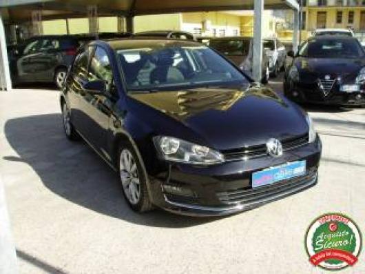 usato VOLKSWAGEN Golf