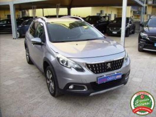 usato PEUGEOT 2008