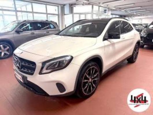 usato MERCEDES GLA 200