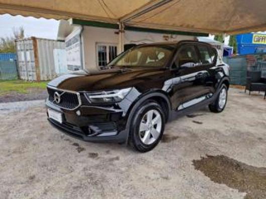 usato VOLVO XC40