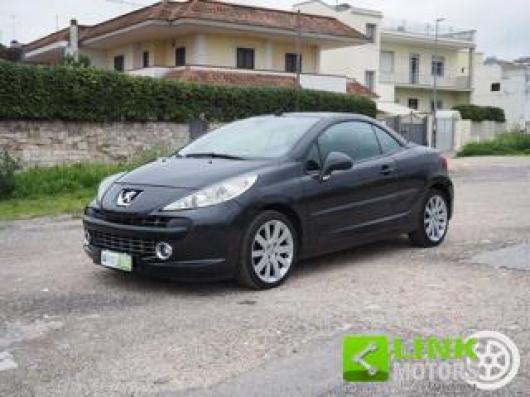 usato PEUGEOT 207