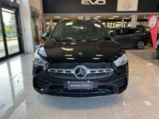 usato MERCEDES GLA 200