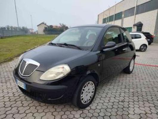 usato LANCIA Ypsilon