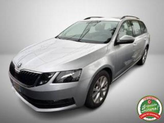 usato SKODA Octavia