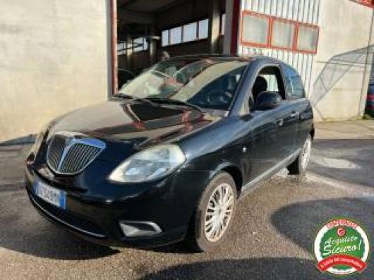 usato LANCIA Ypsilon