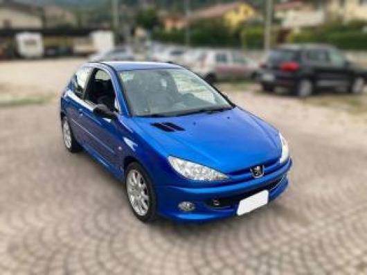 usato PEUGEOT 206