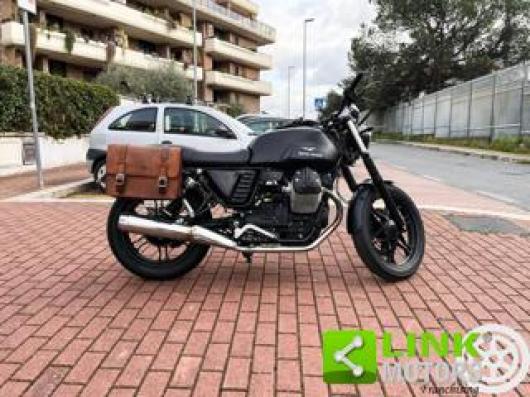 usato MOTO GUZZI V7