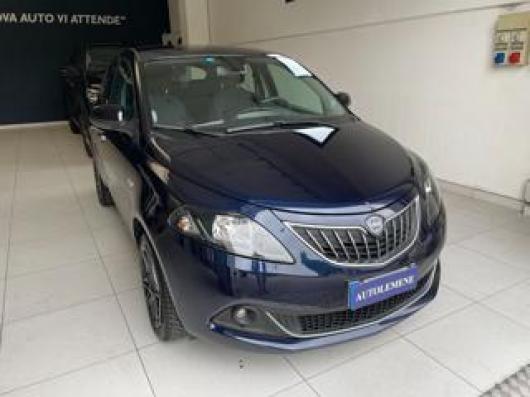 usato LANCIA Ypsilon