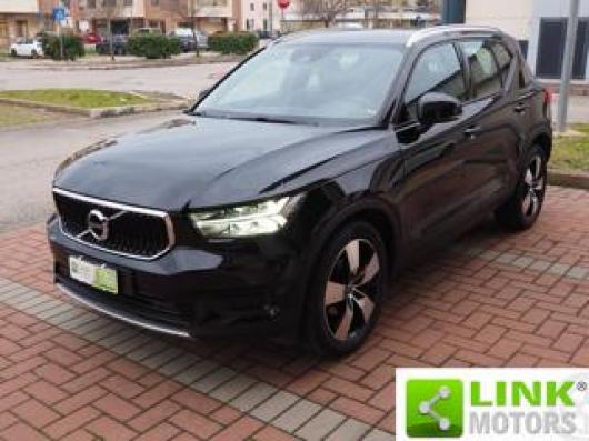 usato VOLVO XC40