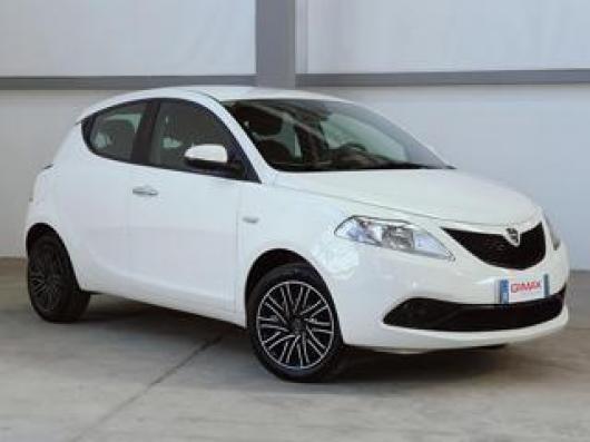 usato LANCIA Ypsilon