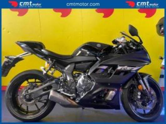 usato YAMAHA Altro
